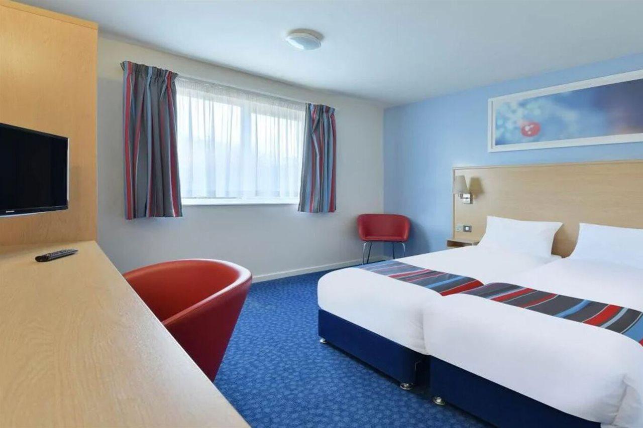 Travelodge Caterham Whyteleafe Warlingham Exterior foto
